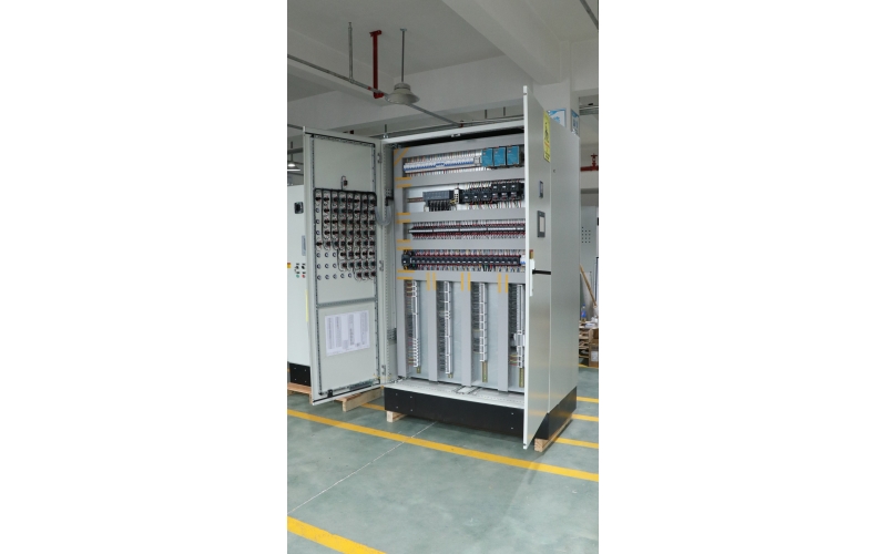 PLC控制柜在空調(diào)行業(yè)的應(yīng)用